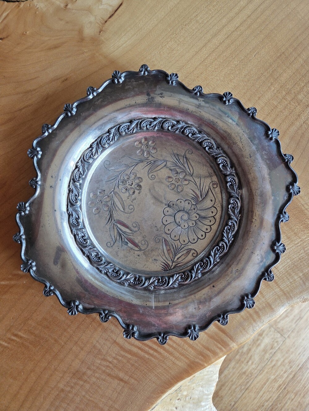 Antique Rockford Silver Plate Co. Silver Serving Plate